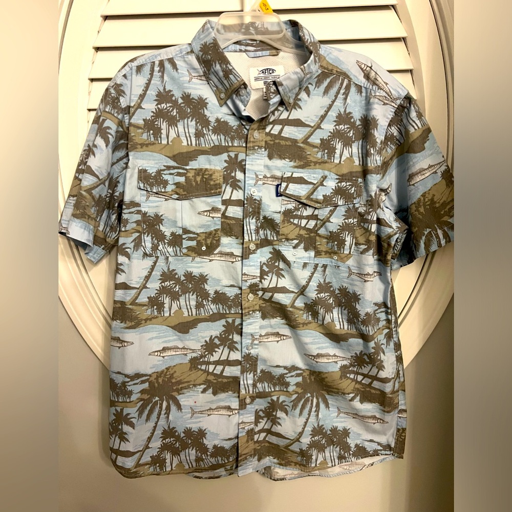 AFTCO men’s‎ fish button down ventilated fishing shirt size Large